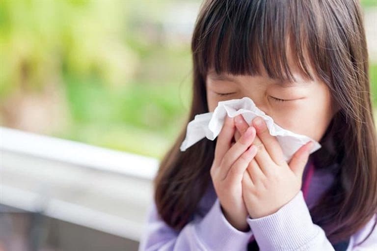 Viêm mũi dị ứng: Nguyên nhân, triệu chứng và cách điều trị